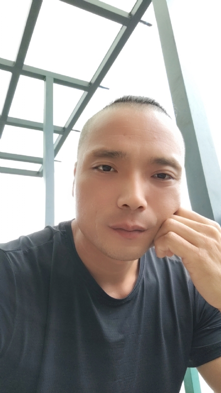 伯爵的第三张照片--长乐父母相亲团